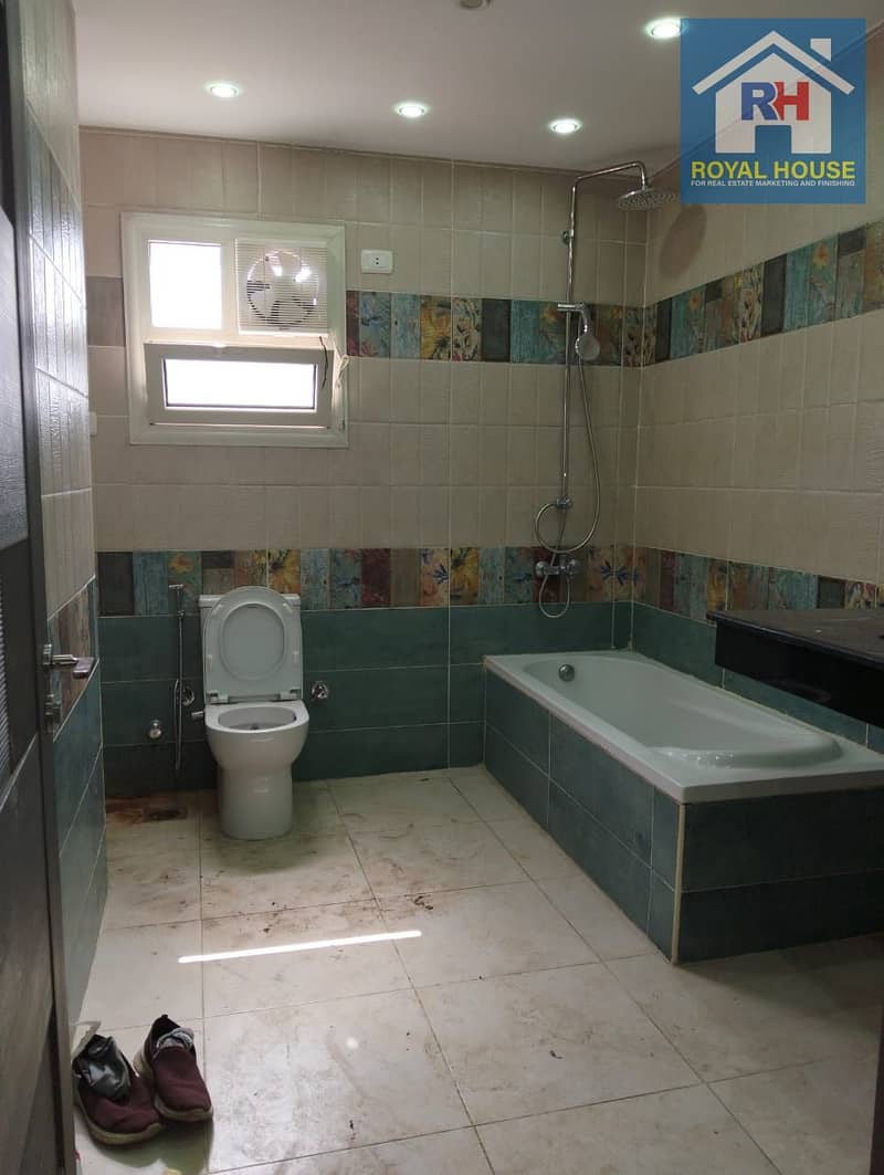 9 c2568a3b-ae04-498f-a801-8171800b6bb7. jpg