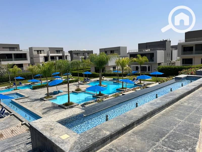 9 503574189_23953997980904345_7534173812181700100_n. jpg