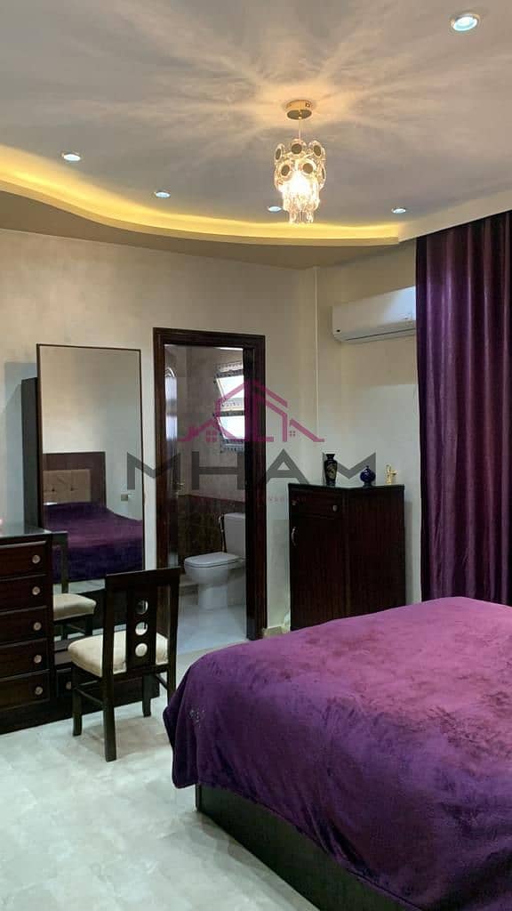 3 photo_6032912910704643118_y. jpg