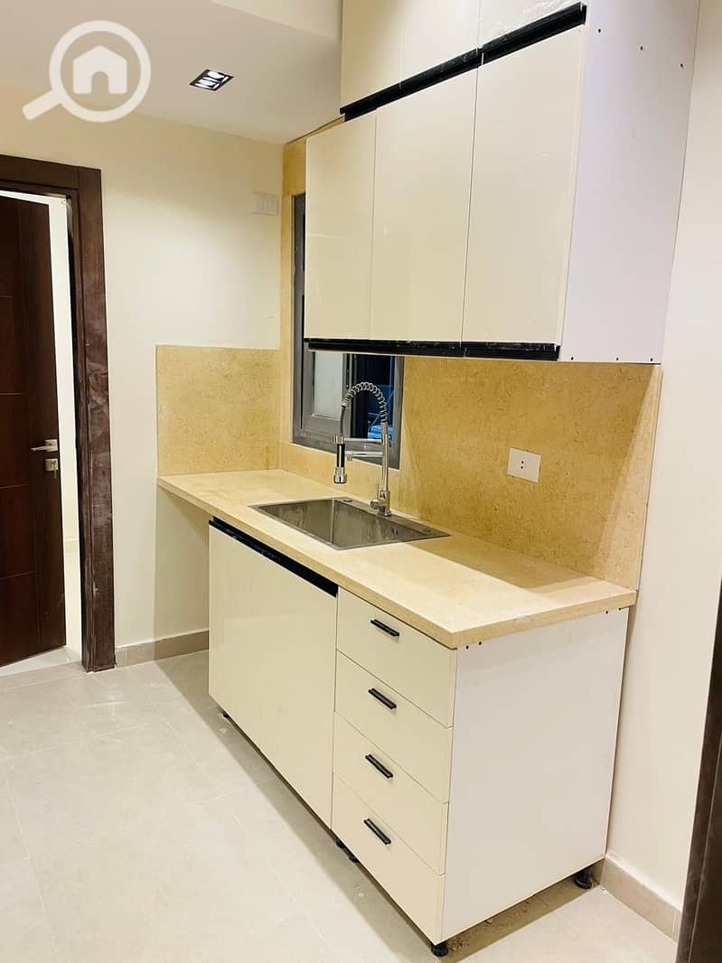 6 c4a0921e-1458-4630-b61c-47b44000196c. jpeg