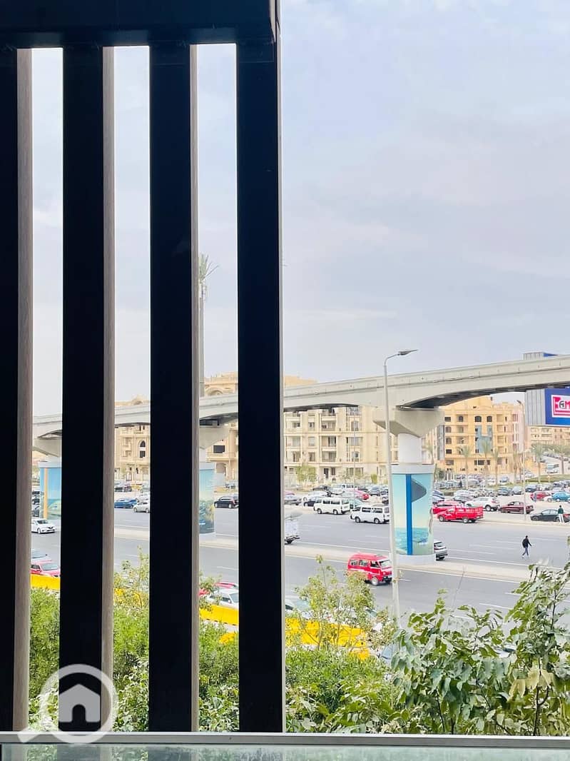 11 d53602d2-9517-4226-8f33-201fe2552b36. jpeg