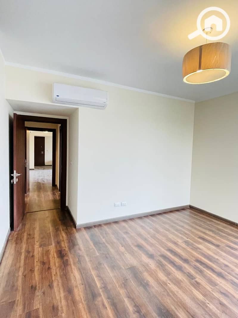 13 ec9ed54a-d85e-447f-a156-9f2aa69d03a1. jpeg