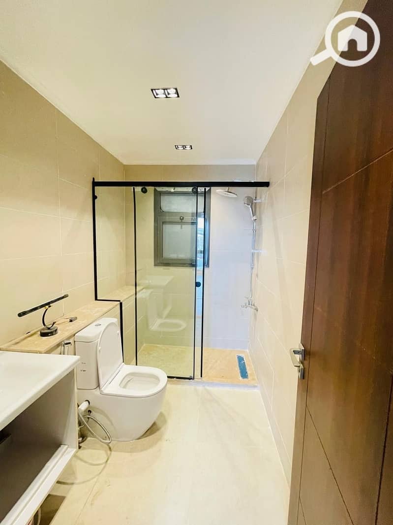 17 b02df51e-0dd6-4115-a535-31f2d0cd9235. jpeg