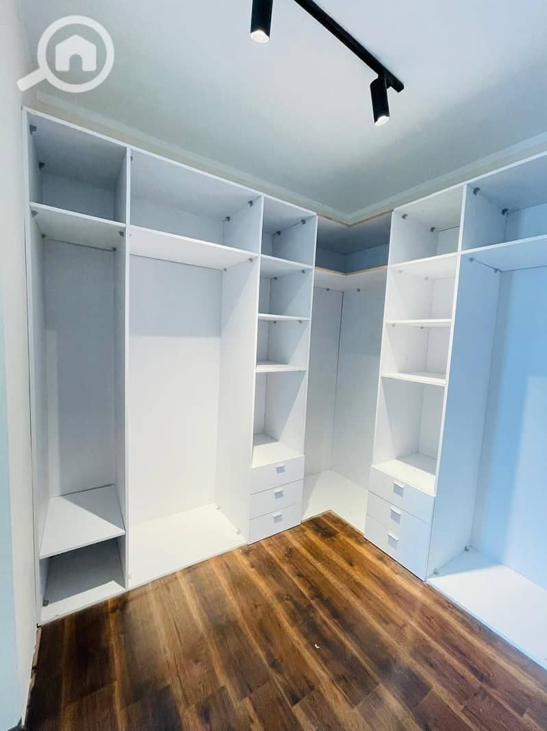 26 89997935-3355-49f1-8d60-016b50128ec3. jpeg