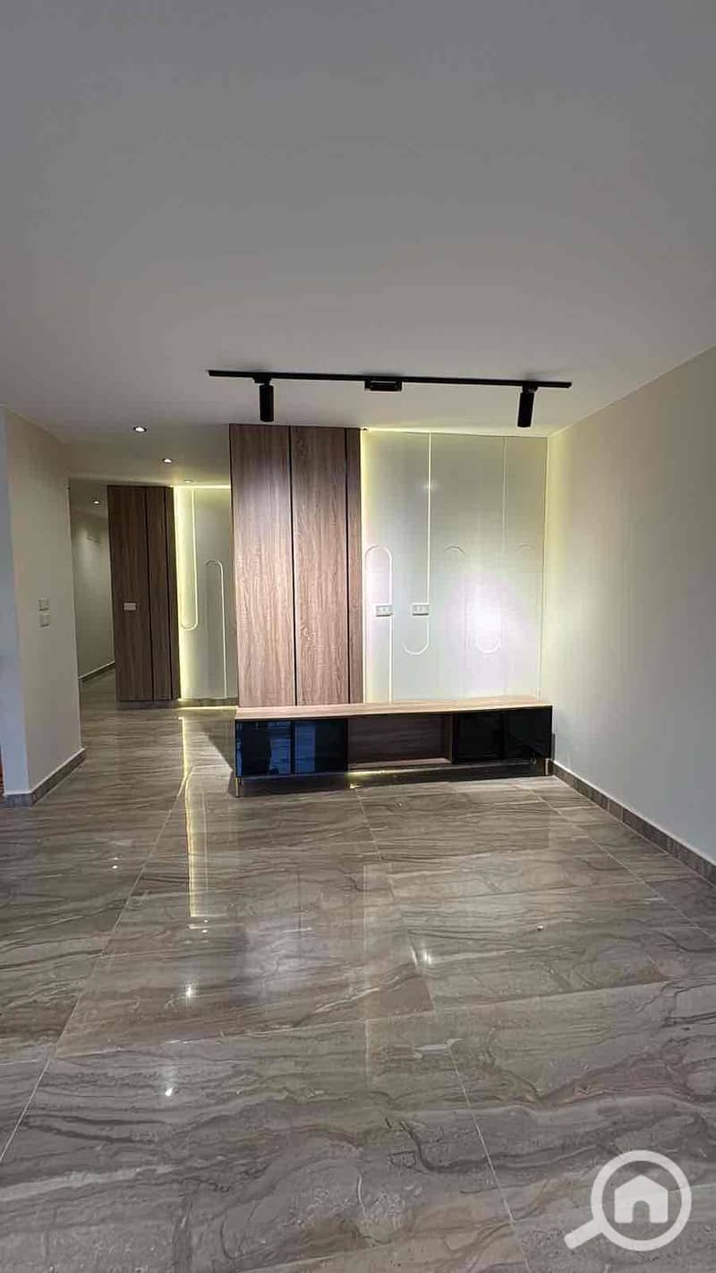 12 4f2cacfd-384d-4345-aa27-ae628dd3606e. jpg