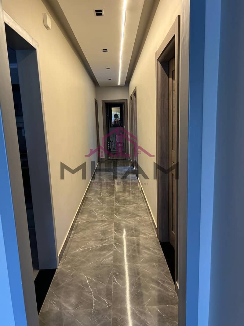 14 photo_6032912910704643105_y. jpg