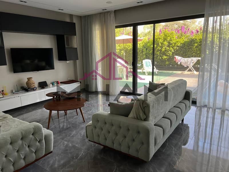 17 photo_6032912910704643108_y. jpg