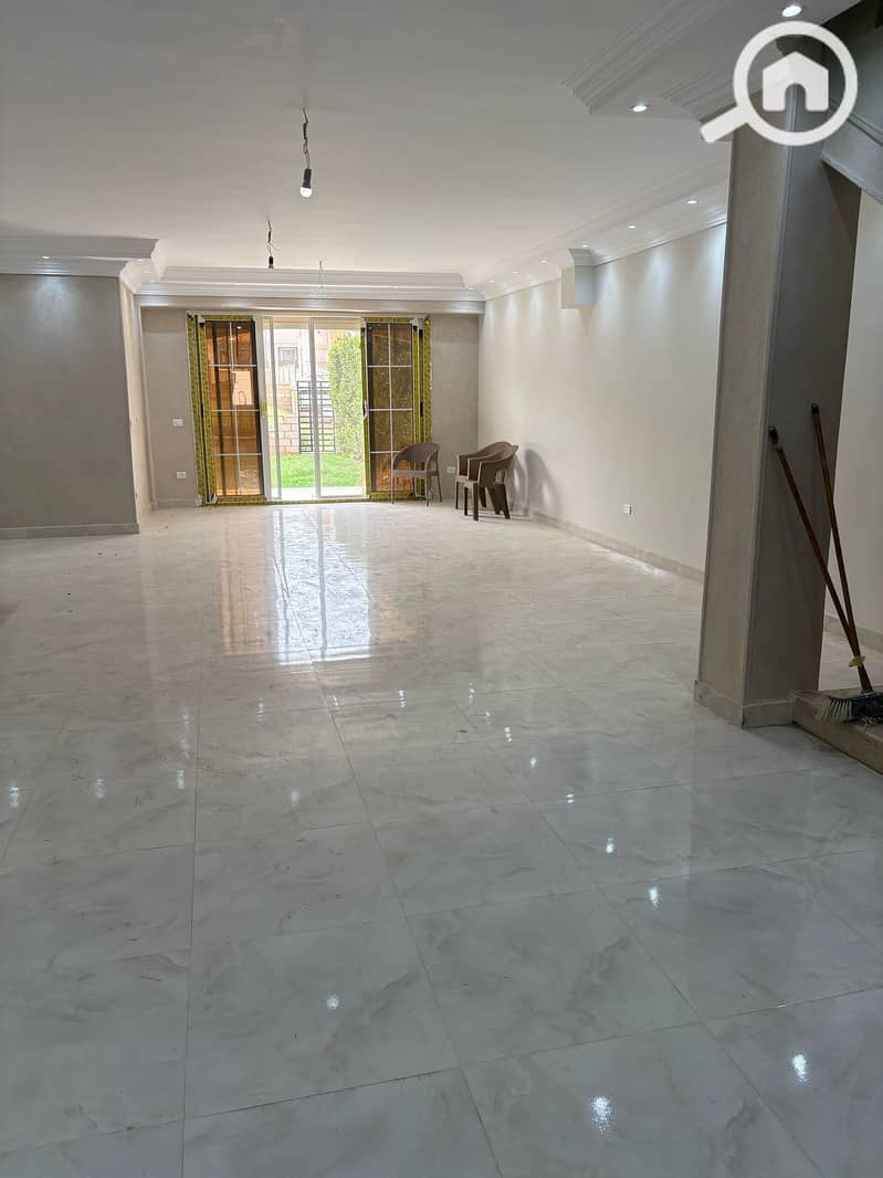 2 d2ea758f-4362-4bad-a902-e25644399070. jpeg