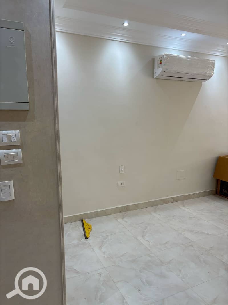 4 64bc1cff-35a9-4dd4-9883-deceb1367564. jpeg