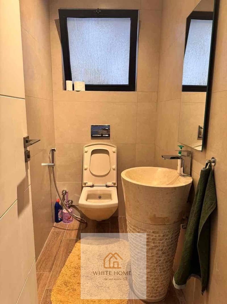 7 f869810d-4065-42c7-8e47-9093f429ad7d. jpg