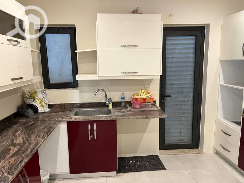 10 6d653847-d8e4-4add-9f85-fbe193dfda1a. jpeg