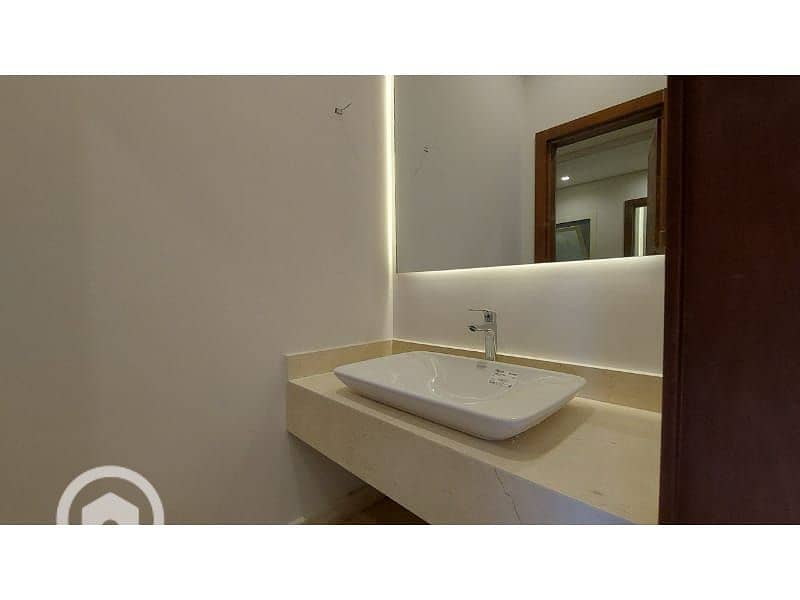 9 11534217-2bb4-4c7c-a0bf-49d99f8ece37. jpg