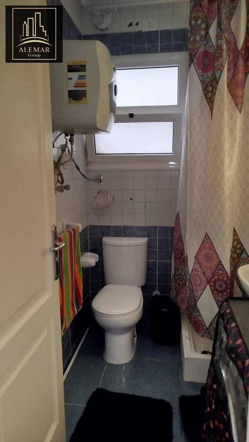 6 5d3d10d5-948a-4e2b-80c8-ee2f729bc29d. jpg