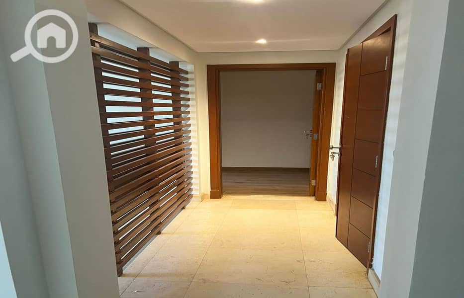 3 WhatsApp Image 2026-01-26 at 15.31. 18. jpeg