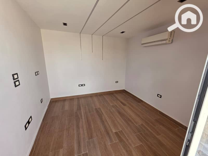 22 WhatsApp Image 2026-01-26 at 3.36. 13 PM (1). jpeg