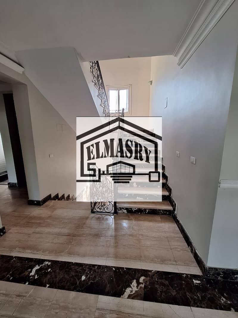 7 0ecb3e05-fdcc-494f-b3c7-d2736636d59e (1). jpeg