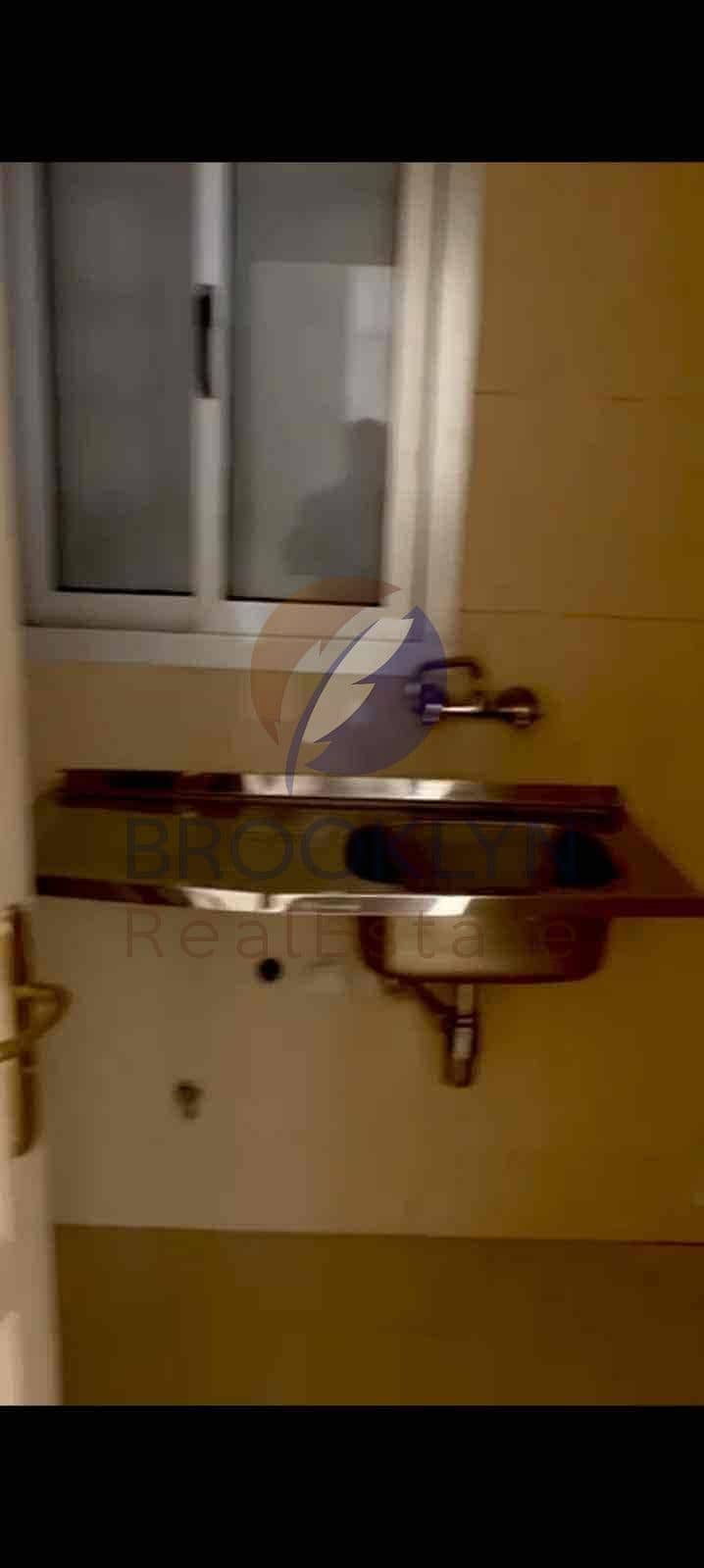 9 4d8ccbf5-613d-4368-8cac-b76050d83bbc. jpg