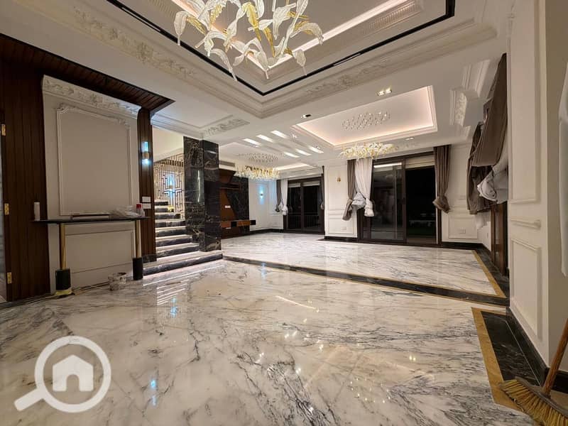 9 3008a03b-a330-4152-8636-8b9930b87fe3. jpeg