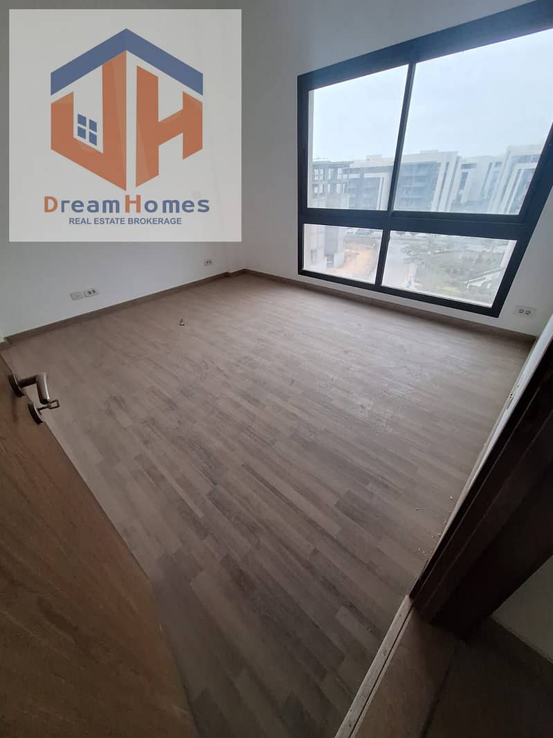 5 616764458_927113366354279_19105658171933558_n. jpg