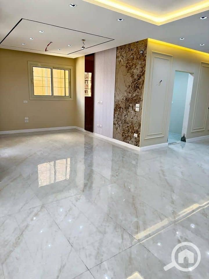 10 488986941_670580475464191_5409292050287292526_n. jpg