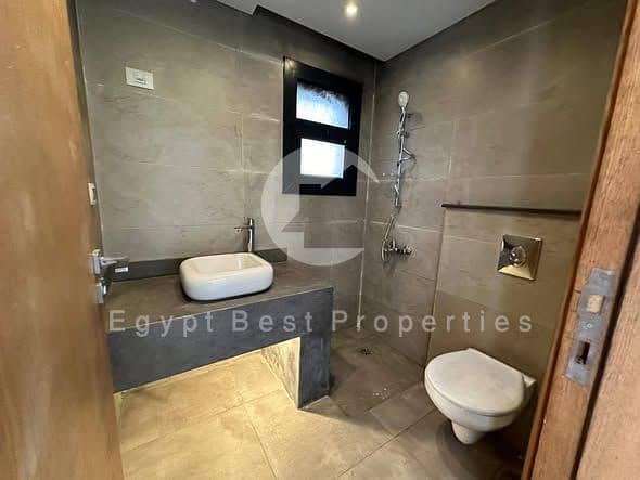 7 614146237_25136204666062809_4307401223996685607_n. jpg