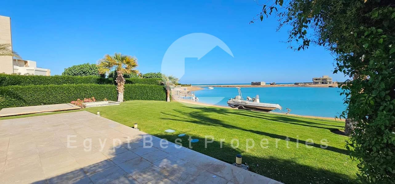 10 87e81fba-9874-4958-884a-577f014c26b6. jpeg