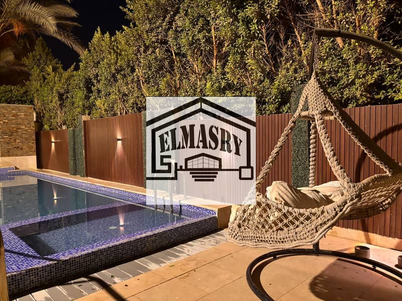 2 86c246b1-eae4-4a54-98aa-f0e46a1dc49a. jpg