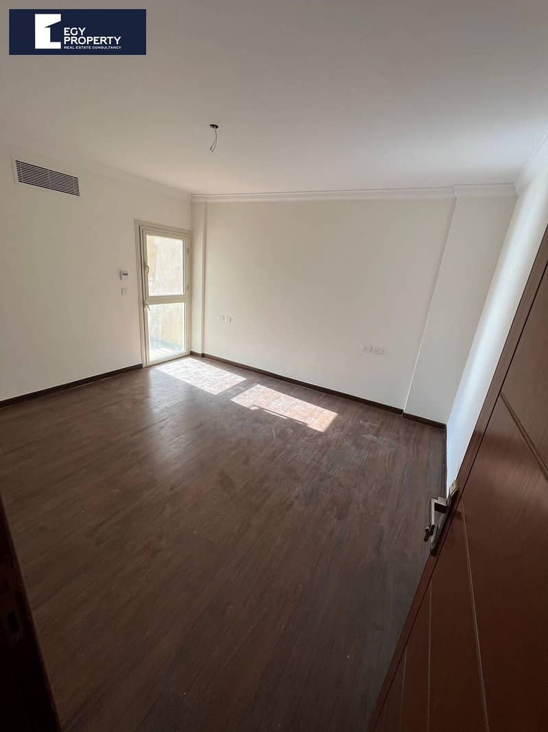 6 _files_WhatsApp Image 2025-12-09 at 4.48. 20 PM. jpeg