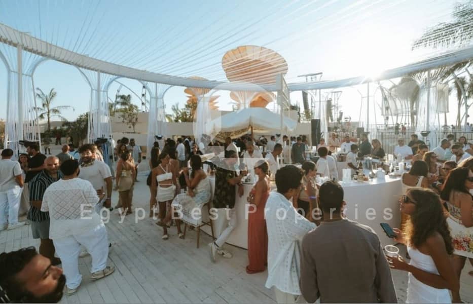 9 WhatsApp Image 2025-05-13 at 14.19. 38_90baf4db (Custom). jpg