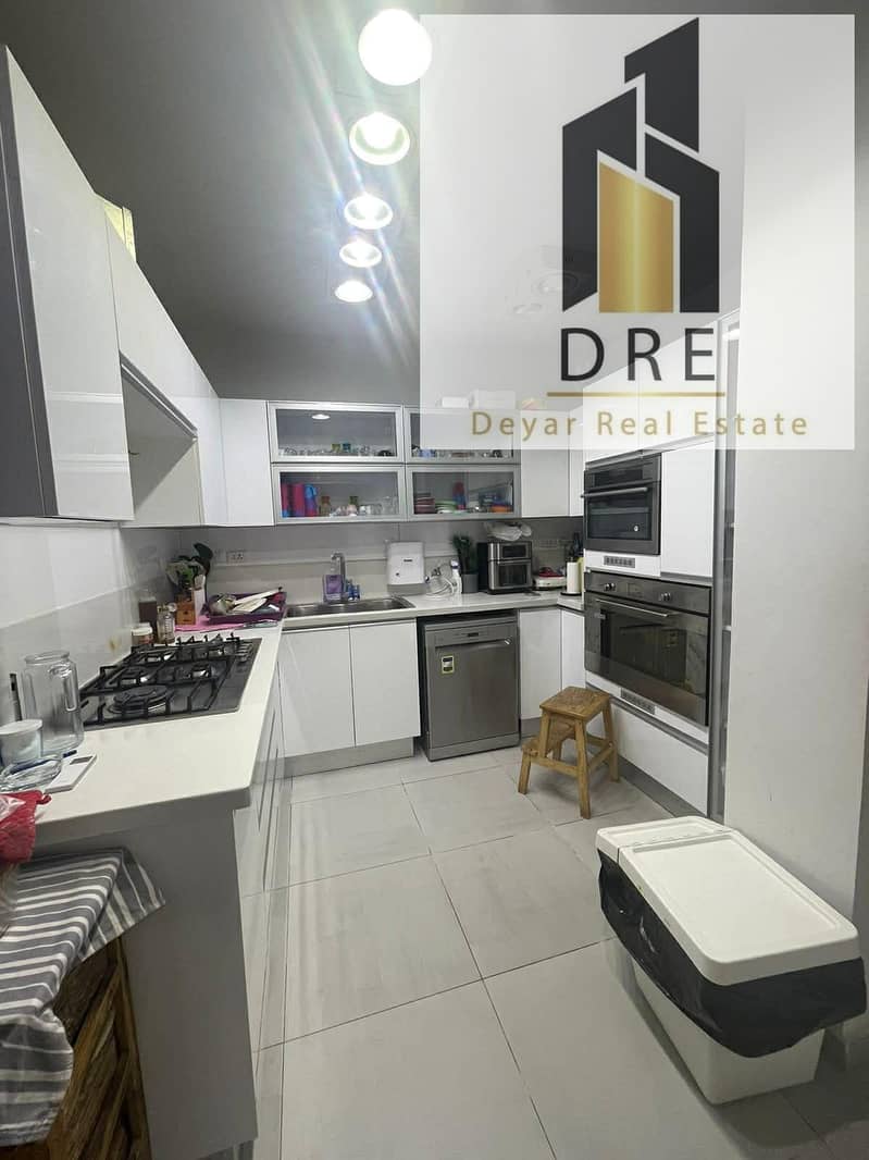 7 519e4916-88a7-4c39-9460-8eb7b1538ed8. jpg