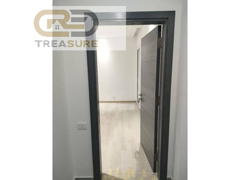 23 WhatsApp Image 2026-01-25 at 3.12. 45 PM (1). jpg