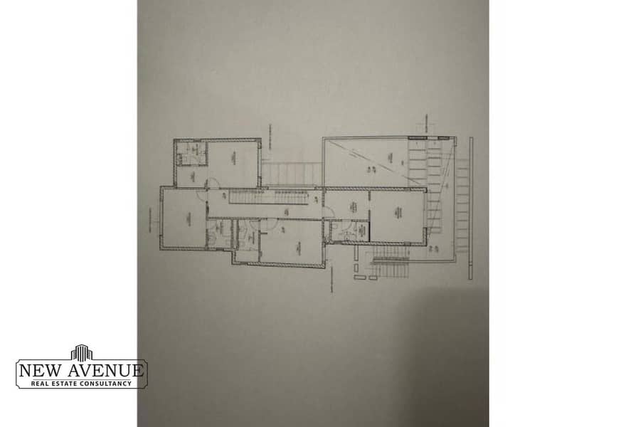 8 dcc29065-f11f-42a6-a136-2249e943b8c6. jpg