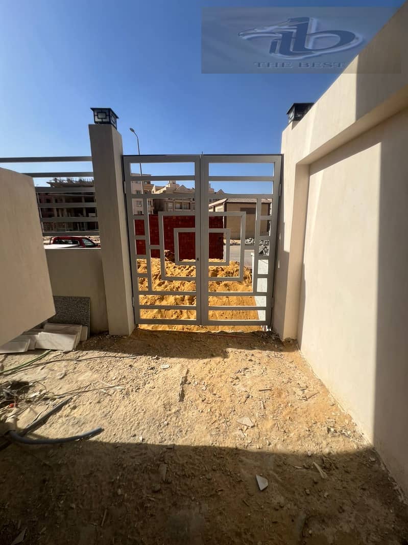 8 39b65a79-c2bc-4355-b21e-d22b26c24974. jpeg