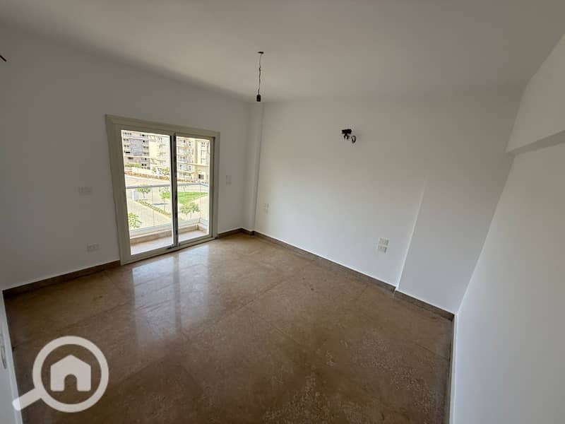 2 70eb7cc1-8437-4f86-963d-dfc0ea31146e. jpeg