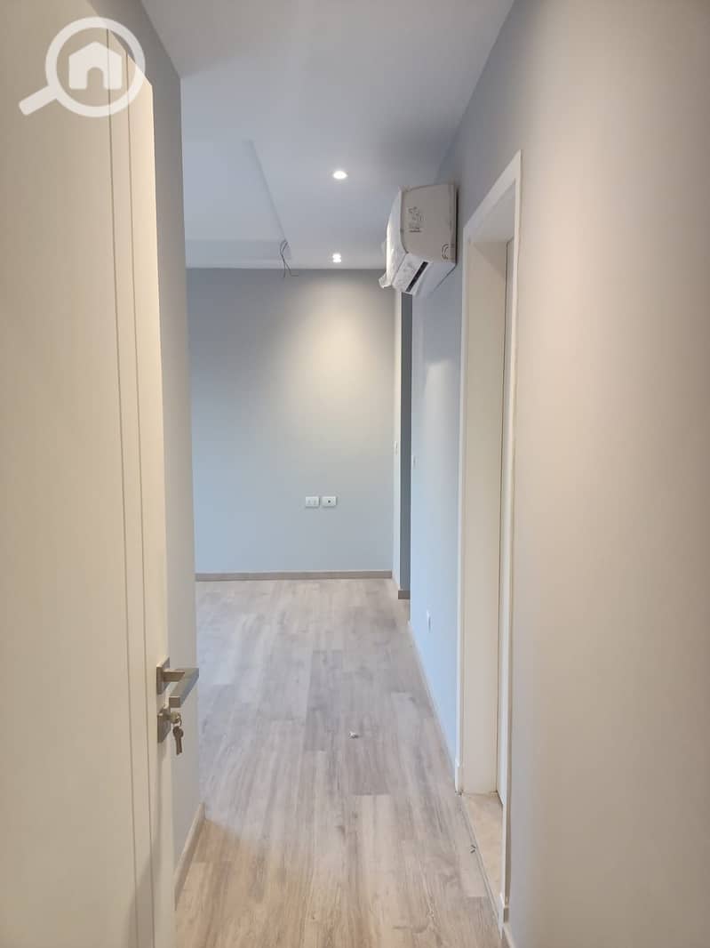 8 WhatsApp Image 2026-01-26 at 4.20. 15 PM. jpeg