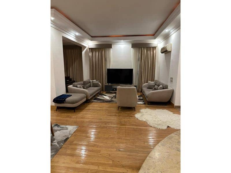 2 07665af9-ceda-40fe-a3db-8e68e23825b5. jpg