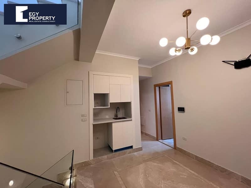 28 _files_5e571b75-f892-4031-940d-ca17ce668377. jpeg