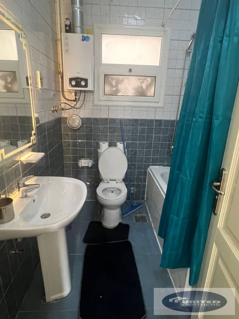 13 4350db42-0bc2-4dd8-9c92-ec3b9afd7215. jpg