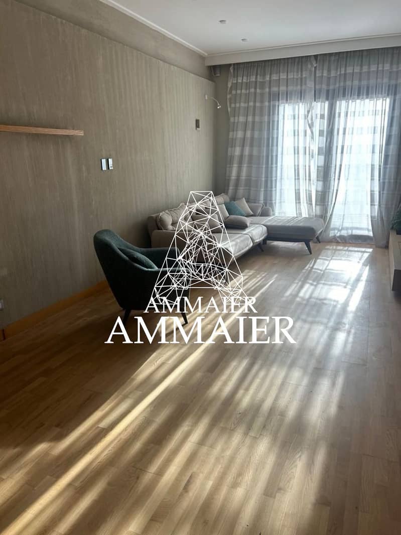 3 e0fb7982-d6ea-4ee0-8ec5-ad9dbbbd3c56. jpeg