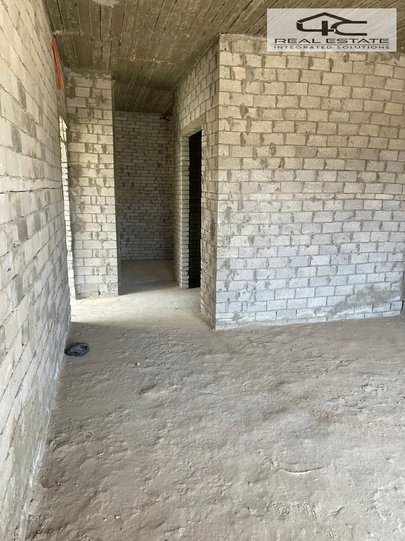 10 WhatsApp Image 2025-11-04 at 4.08. 24 PM. jpeg