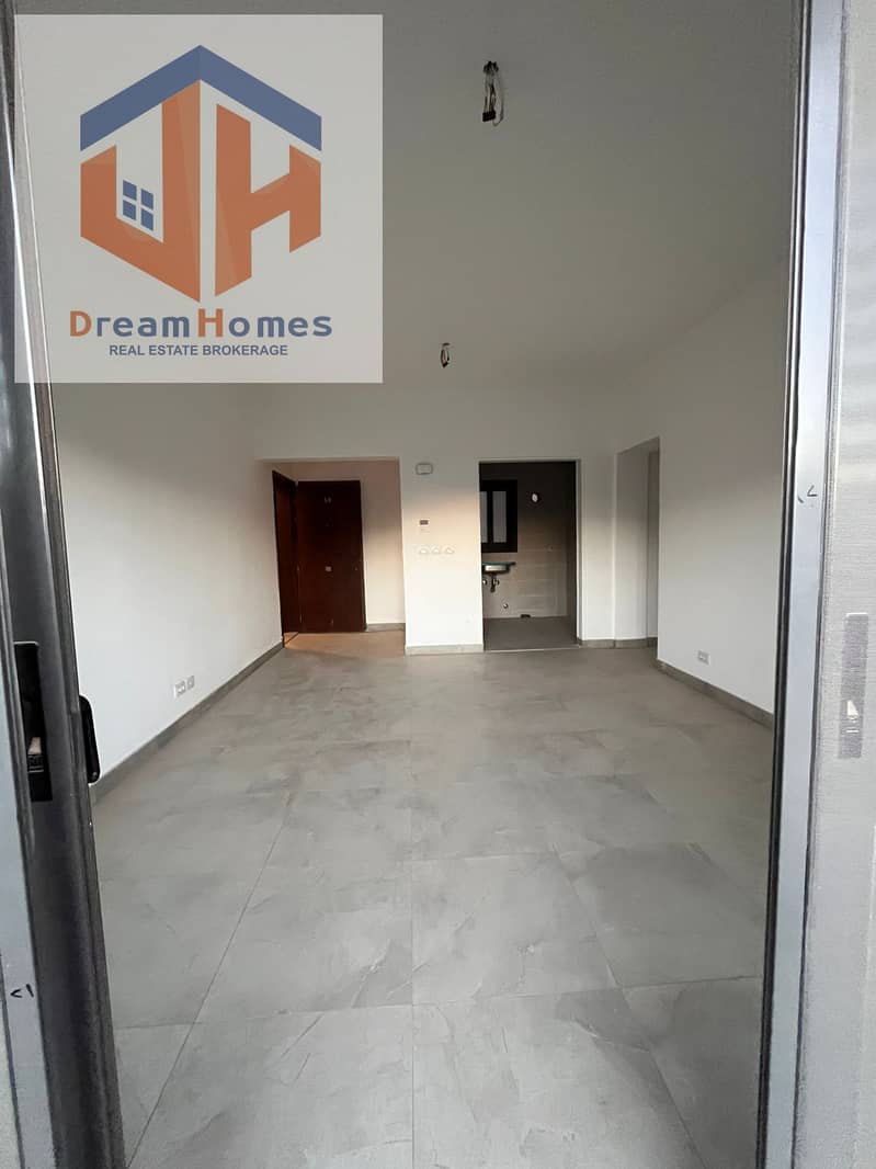 4 WhatsApp Image 2026-01-14 at 15.53. 32 (5). jpeg