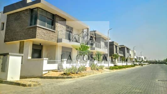 تاون هاوس 3 غرف نوم للبيع في القاهرة الجديدة، القاهرة - Compound-Taj-City-New-Cairo. jpg