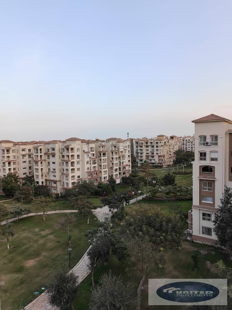 b4b92269-8bc3-4c23-82ec-62b9cc320c67. jpg b4b92269-8bc3-4c23-82ec-62b9cc320c67. jpg