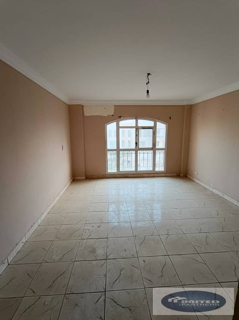 8 47b6f6be-8a51-46c1-8861-1dbf2ed9e806. jpg