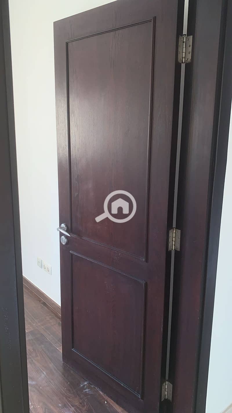 8 WhatsApp Image 2026-01-26 at 16.44. 53. jpeg