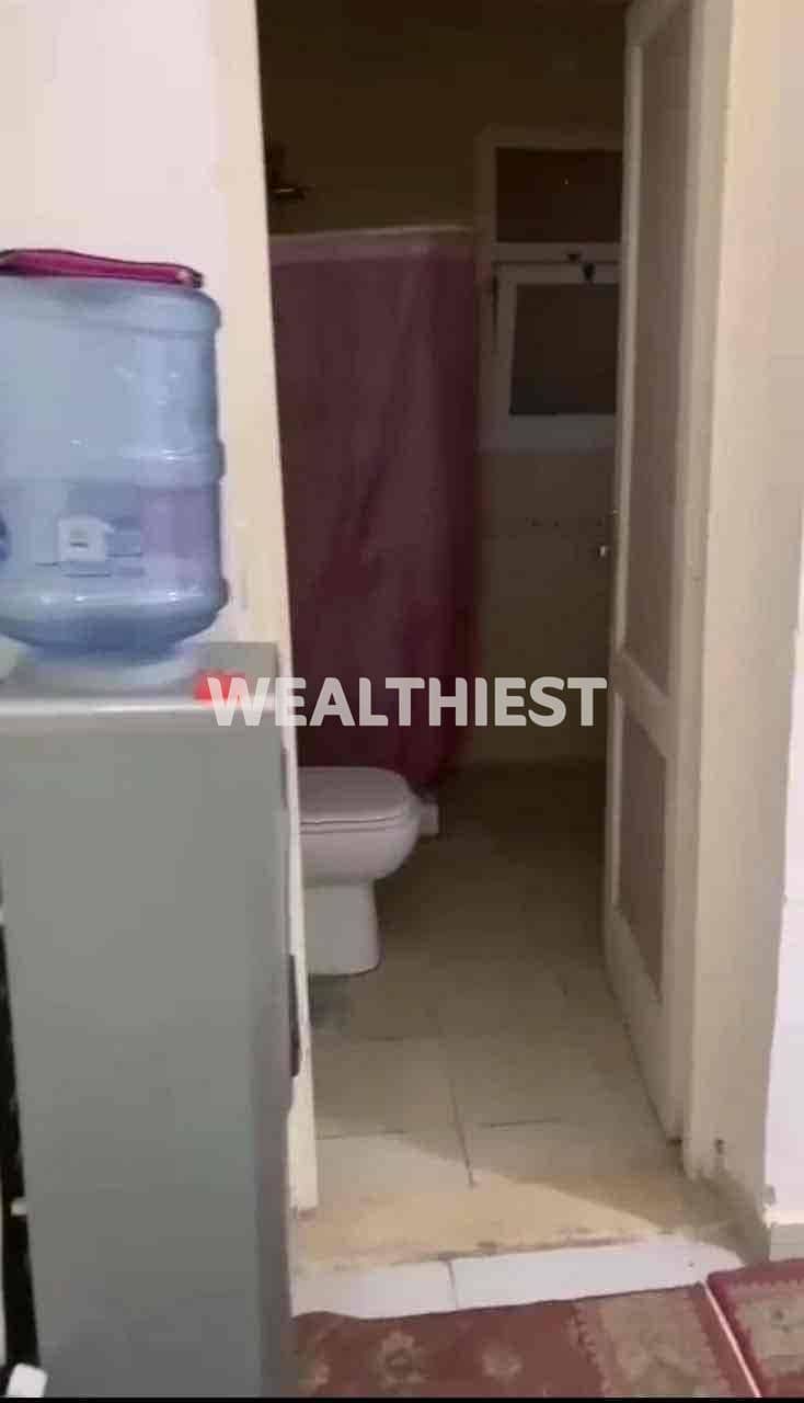 8 2572f160-fbec-4f2b-83f4-50b1e8b9489e. jpg