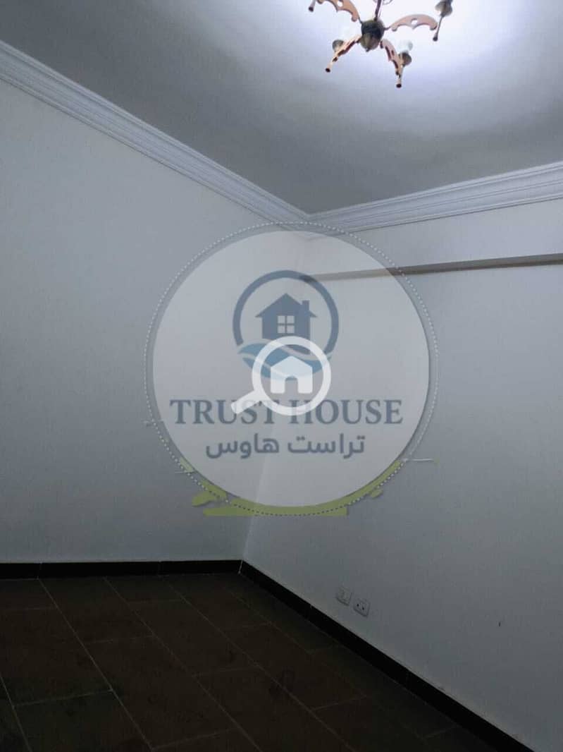 3 WhatsApp Image 2025-12-29 at 16.24. 59 (1). jpeg