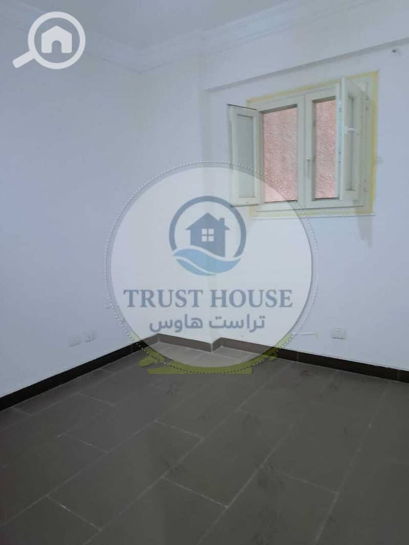 24 WhatsApp Image 2025-12-29 at 16.24. 59 (24). jpeg