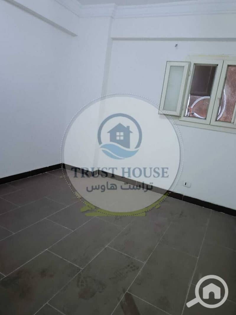 27 WhatsApp Image 2025-12-29 at 16.24. 59 (27). jpeg