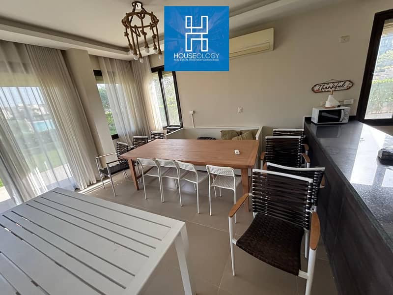 3 WhatsApp Image 2026-01-25 at 20.52. 03 (1). jpeg